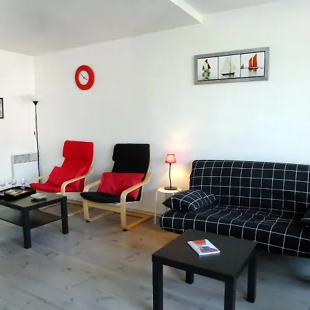 Les Marinas-7 By Interhome Daire *