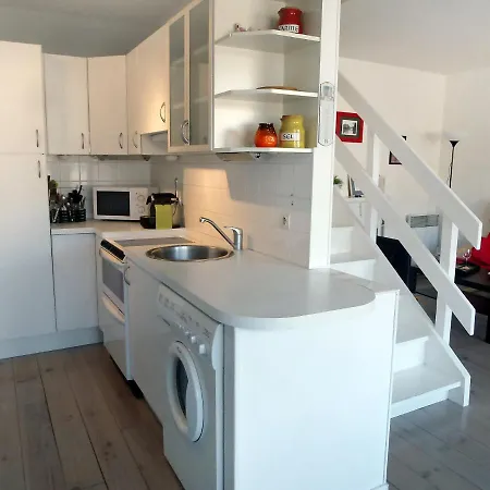 Les Marinas-7 By Interhome