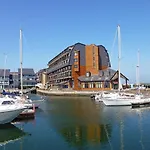 Les Marinas-7 By Interhome